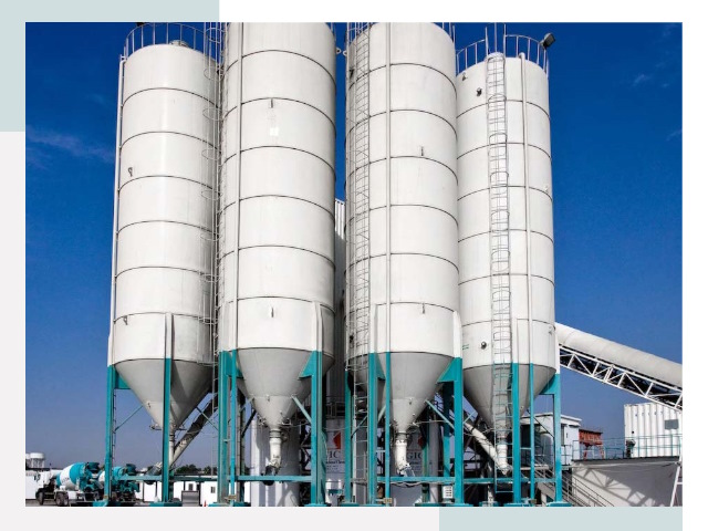 Строительство цементных силосов в Каспийске