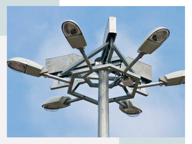 Монтаж осветительных мачт в Каспийске