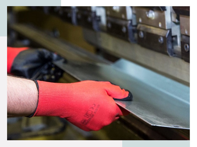 Гибка металла в Каспийск от 611 руб. - Надёжно и быстро